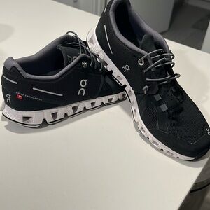 On Cloud Slip Ons - Black and White.